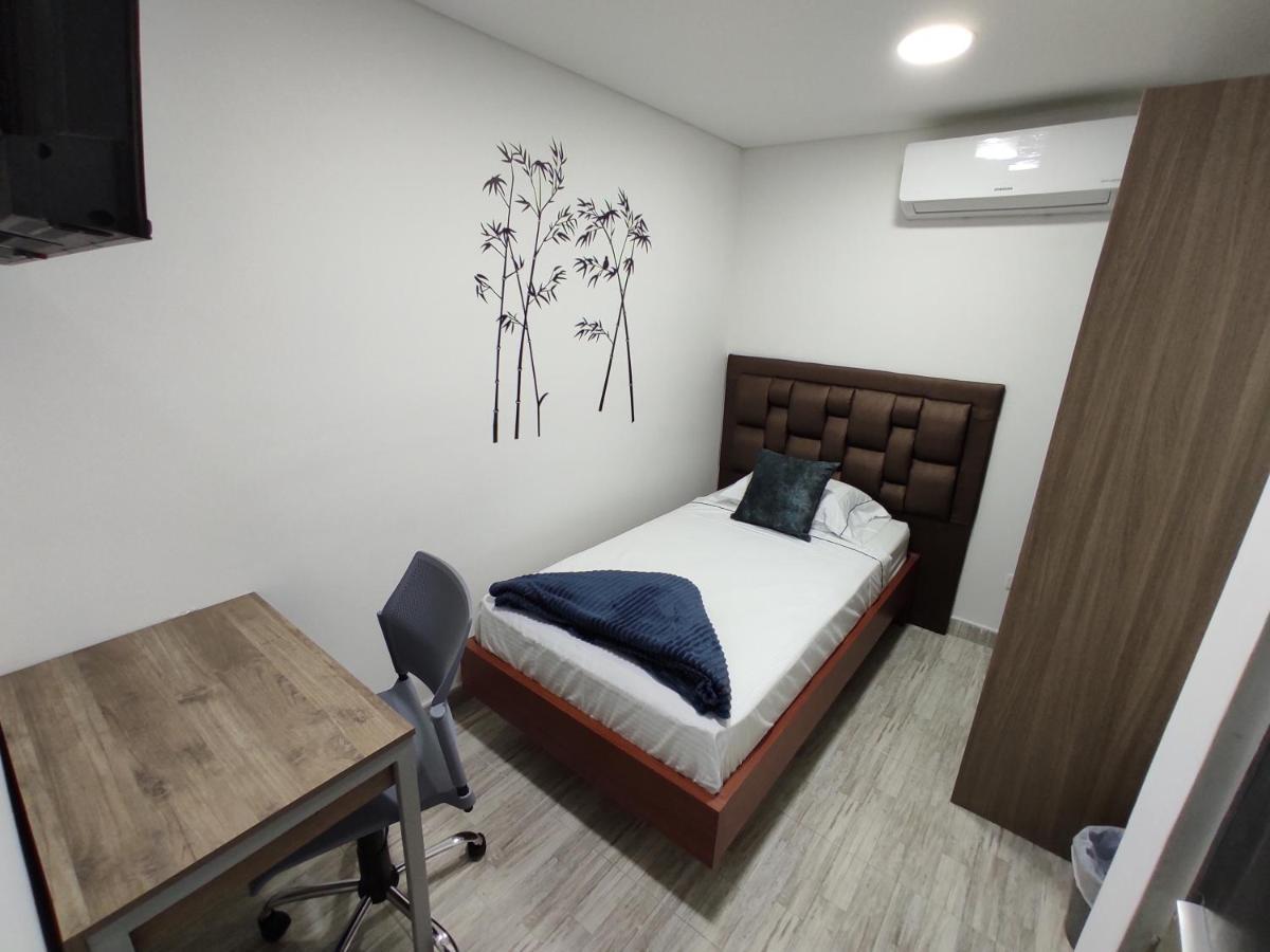 Hostel Boutique Nido De Loros Medellín Eksteriør bilde