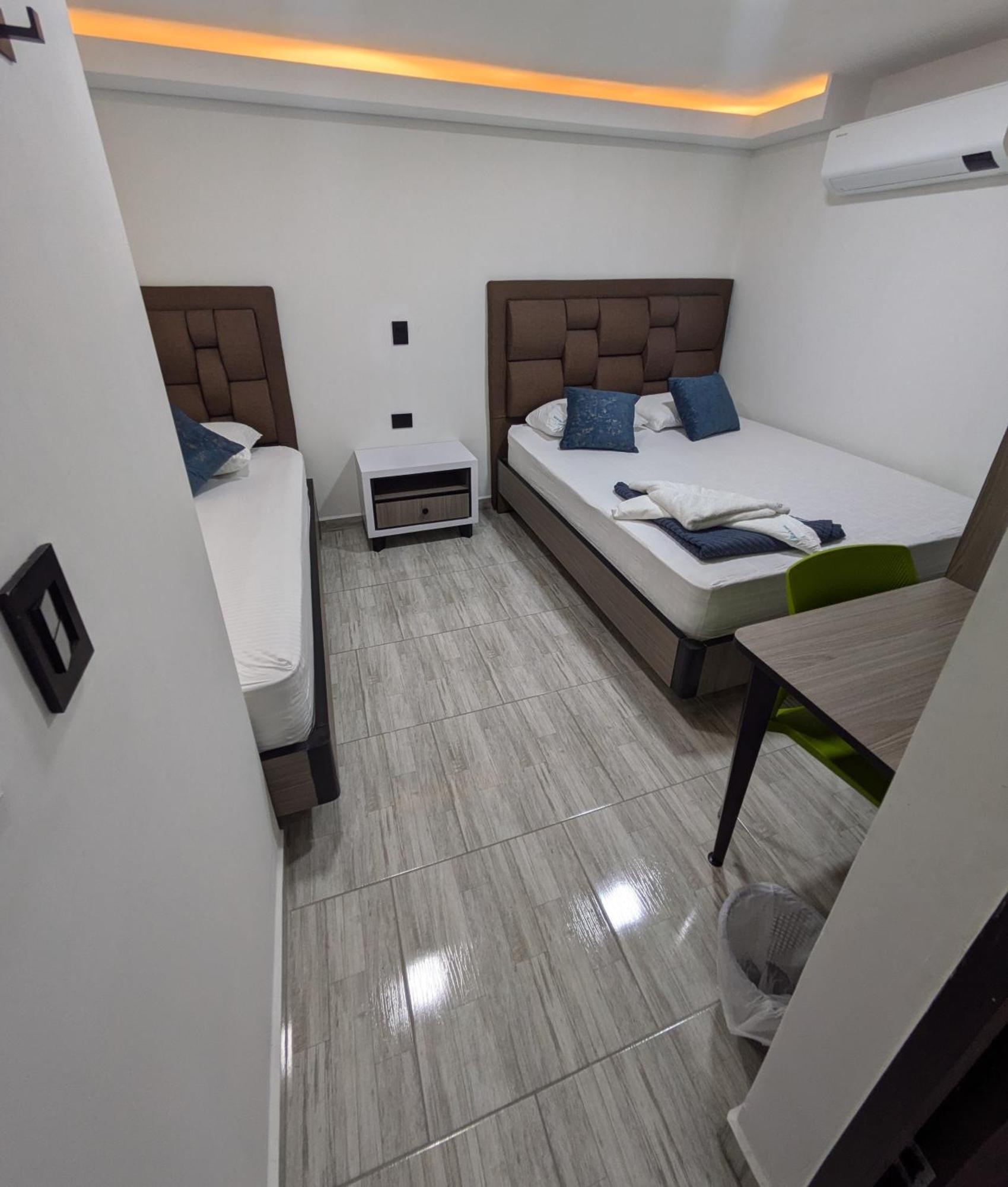 Hostel Boutique Nido De Loros Medellín Eksteriør bilde