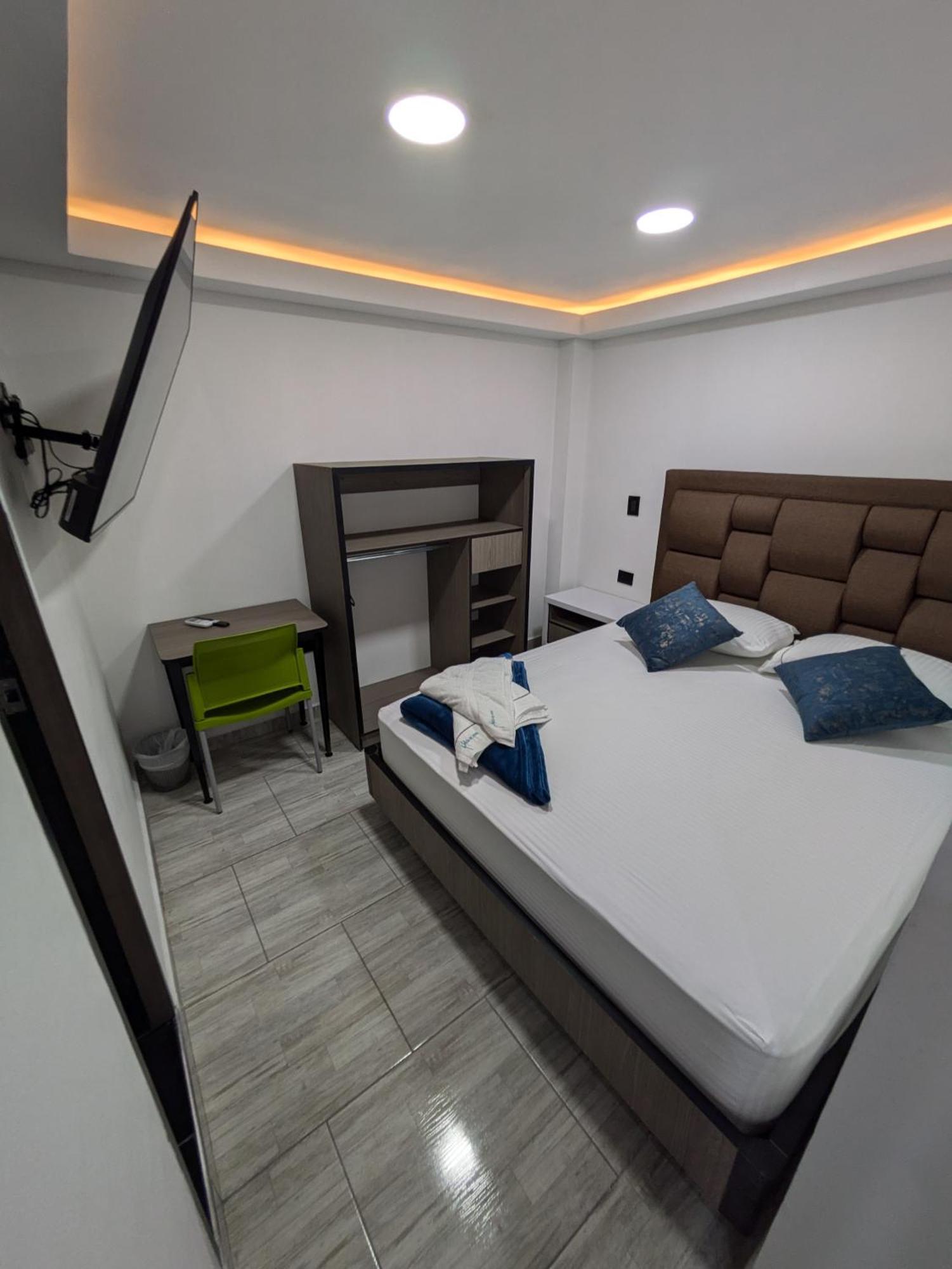 Hostel Boutique Nido De Loros Medellín Eksteriør bilde